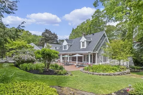 31 Arthur Ave, Marblehead, MA 01945 photo 3