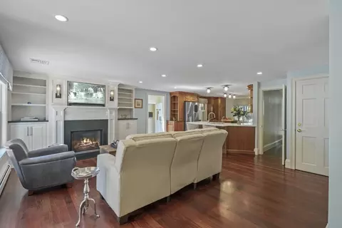 31 Arthur Ave, Marblehead, MA 01945 photo 11