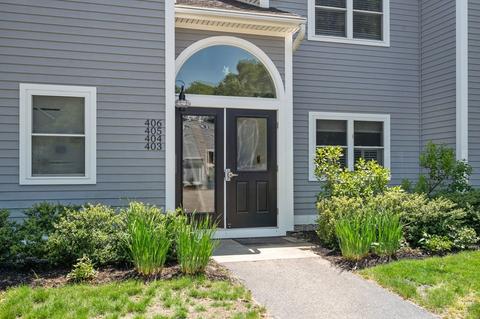 406 Tuckers Ln #406, Hingham, MA 02043