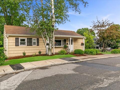 42 Appleton Ave, Beverly, MA 01915 photo 2