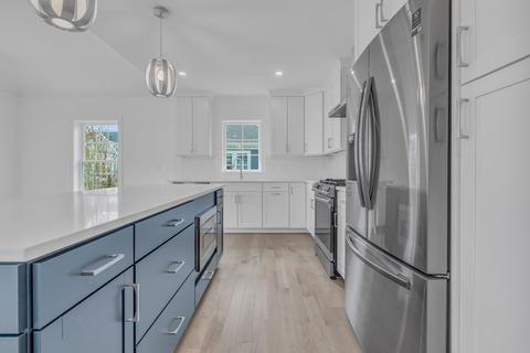 47 Cobblestone Cir, Mashpee, MA 02649 photo 9