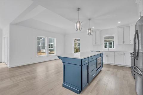 47 Cobblestone Cir, Mashpee, MA 02649 photo 6