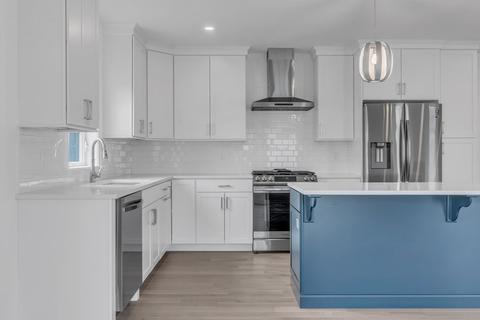 47 Cobblestone Cir, Mashpee, MA 02649 photo 5
