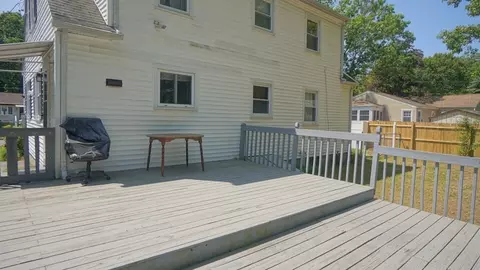 164 Prouty St, Springfield, MA 01119 photo 3