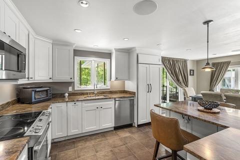 105 Hull, Beverly, MA 01915 photo 4