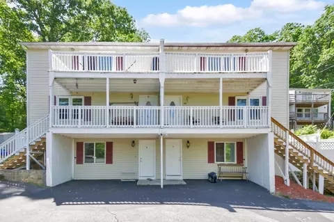 3 Swan Ave, Worcester, MA 01602