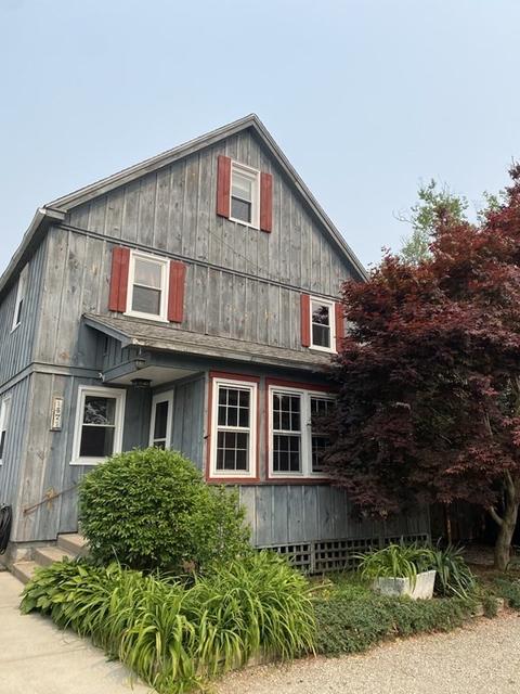 47 Newbury Ave, East Longmeadow, MA 01028