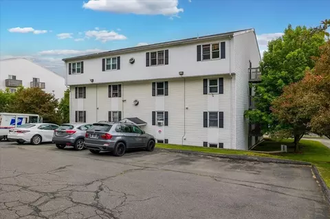 46 Gibbs St #1D, Worcester, MA 01607 photo 2