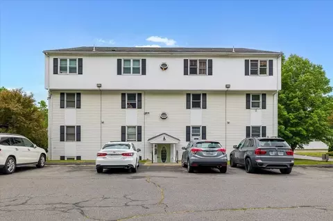 46 Gibbs St #1D, Worcester, MA 01607