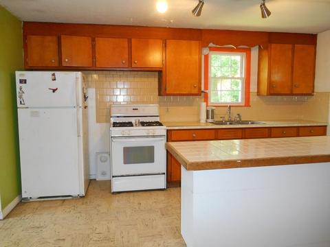 8 Proctor St, Worcester, MA 01606 photo 12