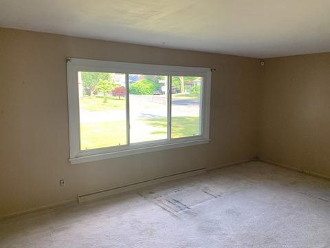 90 E Allen Ridge Rd, Springfield, MA 01118 photo 4