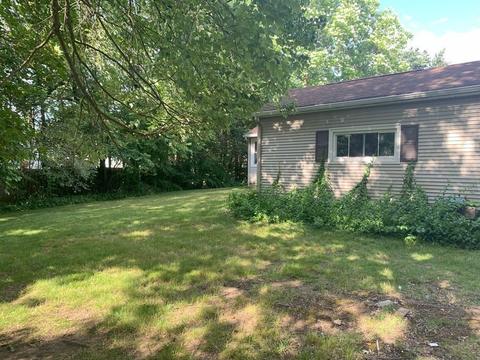 90 E Allen Ridge Rd, Springfield, MA 01118 photo 20