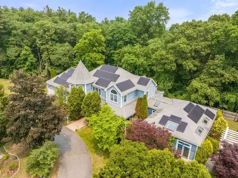 664 Greendale Ave, Needham, MA 02492 photo 2