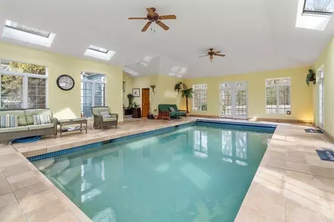 664 Greendale Ave, Needham, MA 02492 photo 23