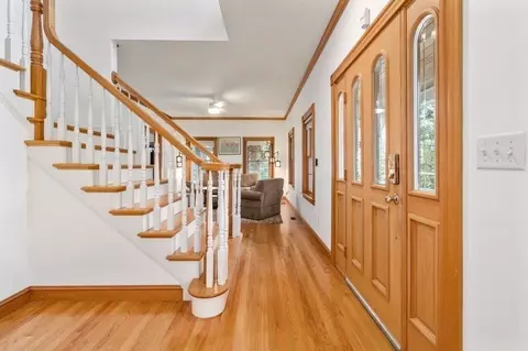 664 Greendale Ave, Needham, MA 02492 photo 6