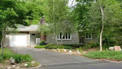 15 Birchland Ave, Springfield, MA 01119