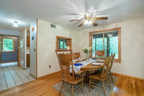 5 Arnold Rd, Pelham, MA 01002 photo 12