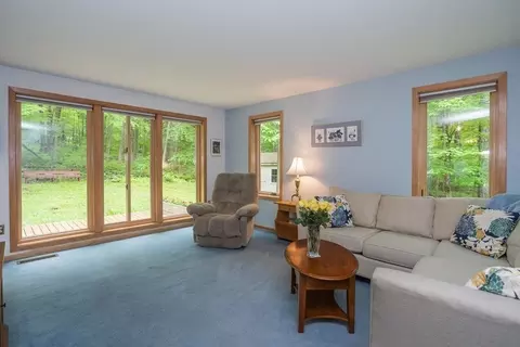 5 Arnold Rd, Pelham, MA 01002 photo 18