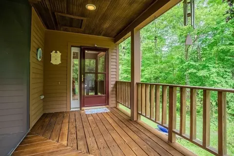 5 Arnold Rd, Pelham, MA 01002 photo 5