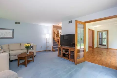5 Arnold Rd, Pelham, MA 01002 photo 19