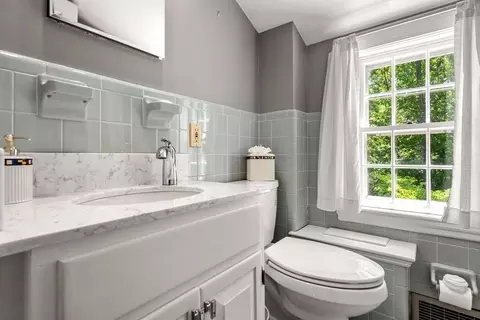 4 Pinecliff Dr, Marblehead, MA 01945 photo 22