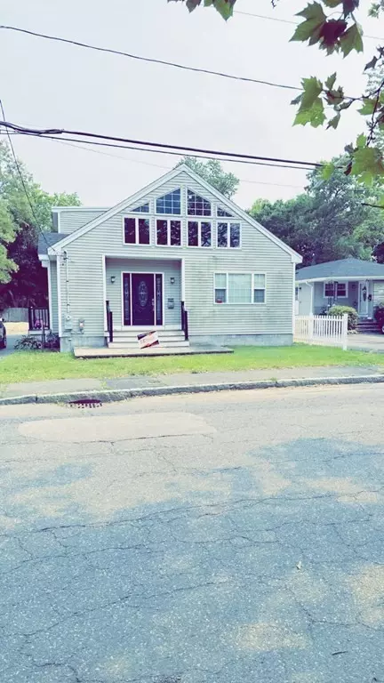132 Dover St, Brockton, MA 02301