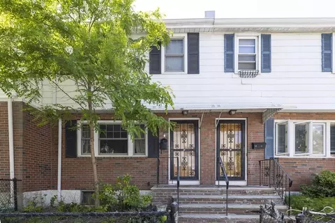 95 P St, Boston, MA 02127