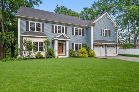 116 School St, Lexington, MA 02421