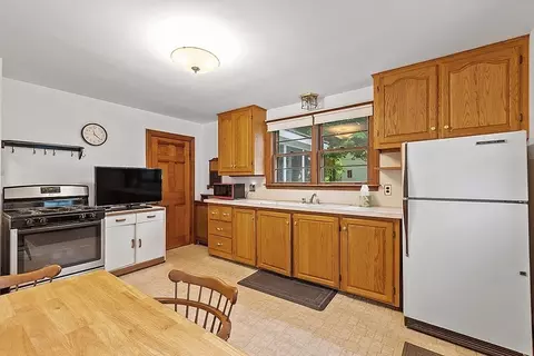 46 Jackson St, Ayer, MA 01432 photo 28