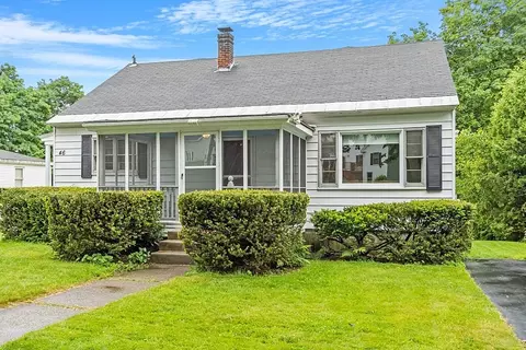 46 Jackson St, Ayer, MA 01432 photo 2