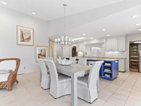 325 Manning St, Needham, MA 02492 photo 12