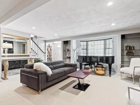 325 Manning St, Needham, MA 02492 photo 5