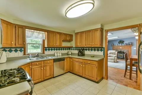 16 Mill Rd, Dudley, MA 01571 photo 20