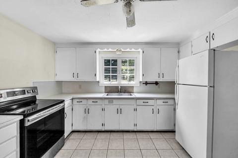 41 Cooley Dr, Longmeadow, MA 01106 photo 10