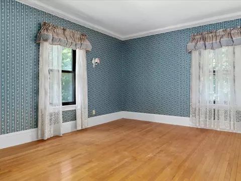 538 Hanover St, Fall River, MA 02720 photo 31