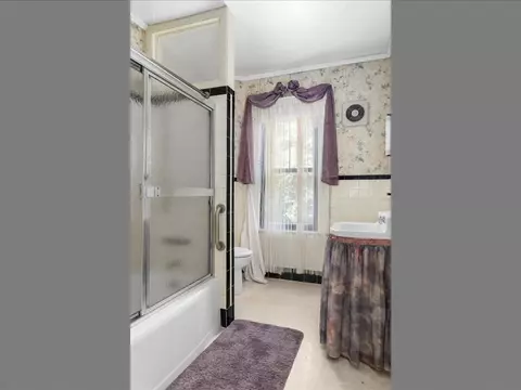 538 Hanover St, Fall River, MA 02720 photo 33