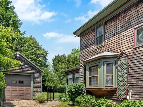 538 Hanover St, Fall River, MA 02720 photo 7