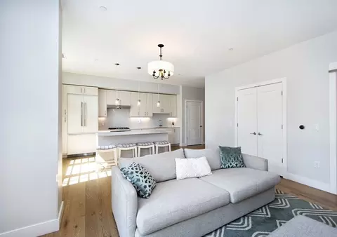 10 Shipyard Dr #102, Hingham, MA 02043 photo 2