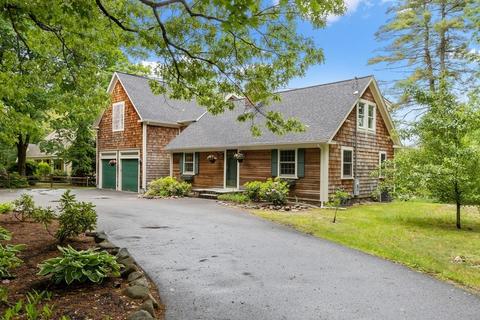 41 Gleasondale Rd, Stow, MA 01775
