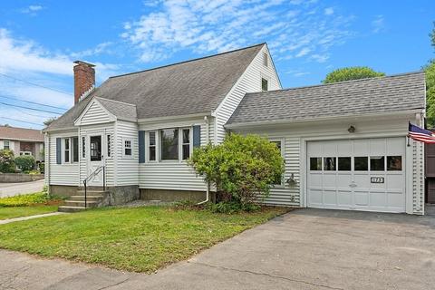 173 Salem St, Woburn, MA 01801