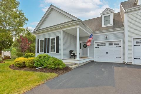 101 Meetinghouse Rd #101, Norfolk, MA 02056