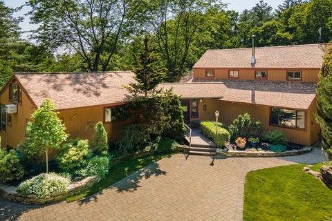 60 Barteau Ln, Boxborough, MA 01719