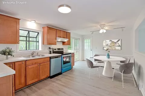 111 Deerfoot Cir, Mashpee, MA 02649