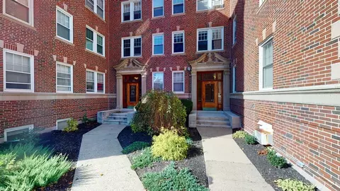 20 Concord Ave #10, Cambridge, MA 02138