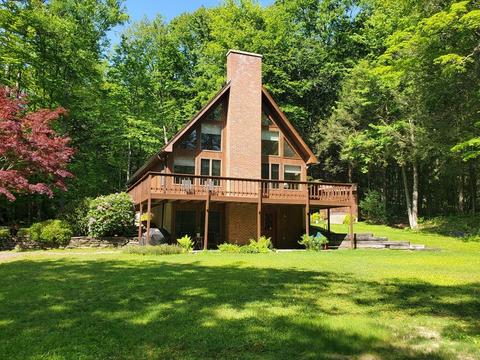 583 Williamsburg Rd, Conway, MA 01341