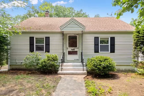 30 Broad St, Peabody, MA 01960