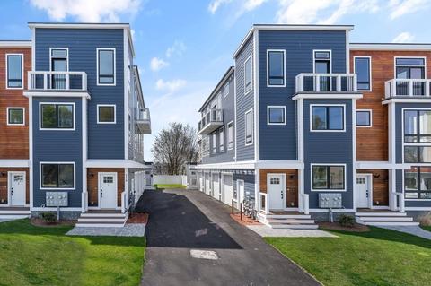 116 School St #1, Boston, MA 02130