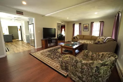 12 Royal Crest Dr, Douglas, MA 01516 photo 13