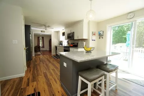 12 Royal Crest Dr, Douglas, MA 01516 photo 14