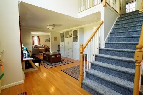 12 Royal Crest Dr, Douglas, MA 01516 photo 9